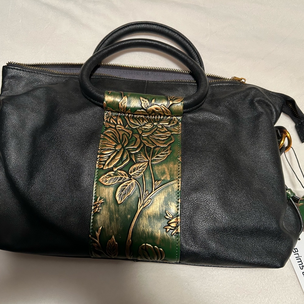 Black with green embossed detail purse and wallet